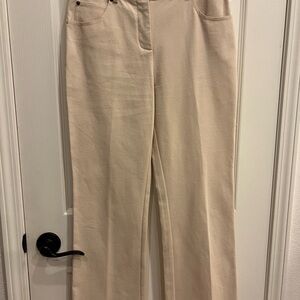 Women’s St. John Sport Cream Pants Wide leg w/ logo on the back pocket size 2.